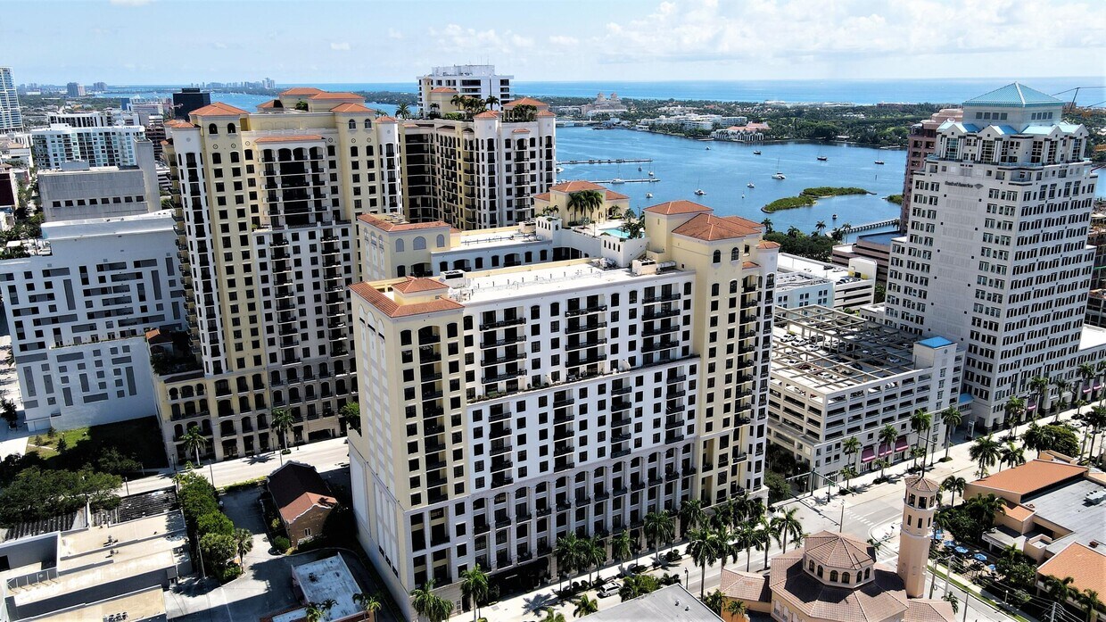 Foto principal - 801 S Olive Ave