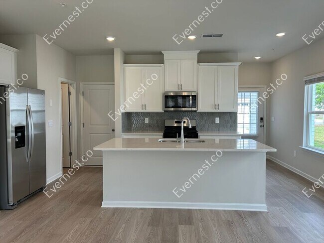Building Photo - 1612 Flint River Pl SE