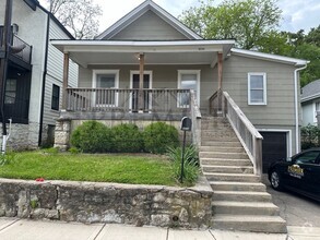 Building Photo - 4534 Mercier St