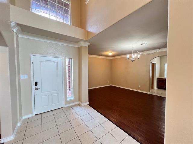 Foto del edificio - 8412 Laughing Waters Tr