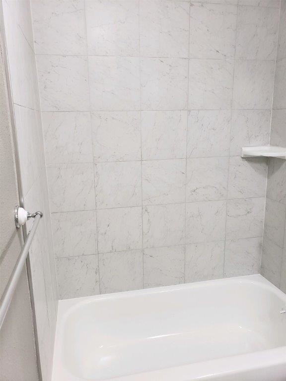 Foto del edificio - 728 Bering Dr