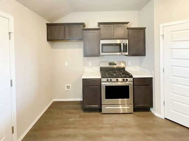 Foto del edificio - 16233 South 86th Ave E