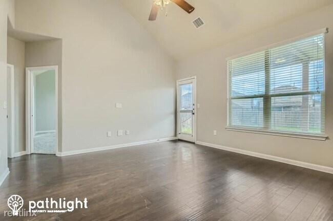 Building Photo - 4 br, 2.5 bath House - 18420 Moreto Loop UNIT