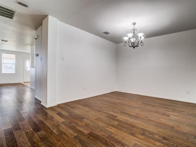 Building Photo - 2827 Amber Waves Ln