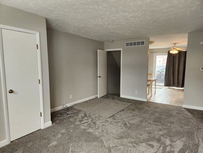 Foto del edificio - 1500 Dustin Dr