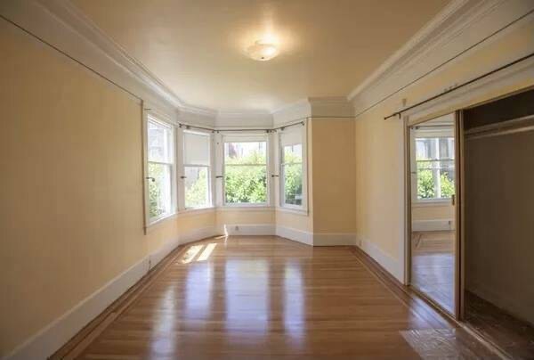 Primary Photo - 1345 Sacramento St