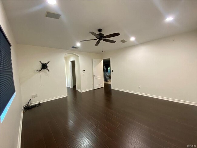 Building Photo - 19303 Cohasset St