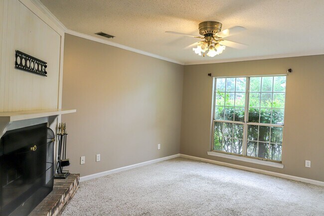 Foto del edificio - 2 Bedroom Townhome in Augusta!