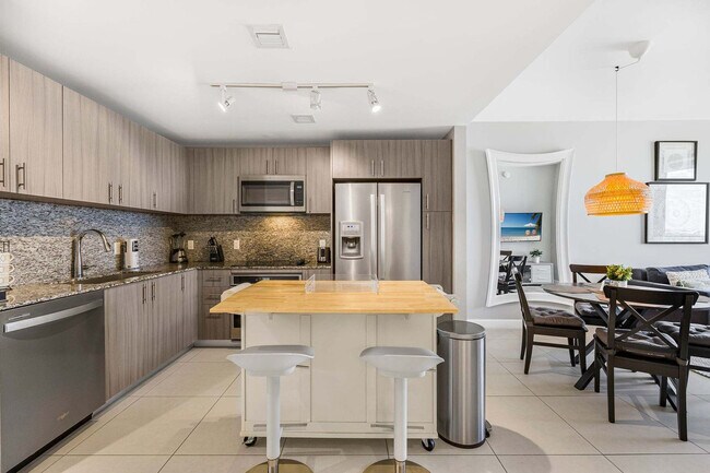 Foto del edificio - 5350 NW 84th Ave