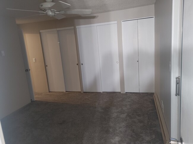 Building Photo - 4870 SW 152nd Ave