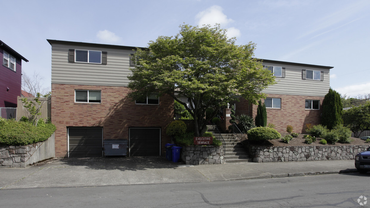 Building Photo - Executive Terrace Apartments