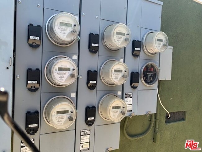 Foto del edificio - 1112 Ocean Park Blvd