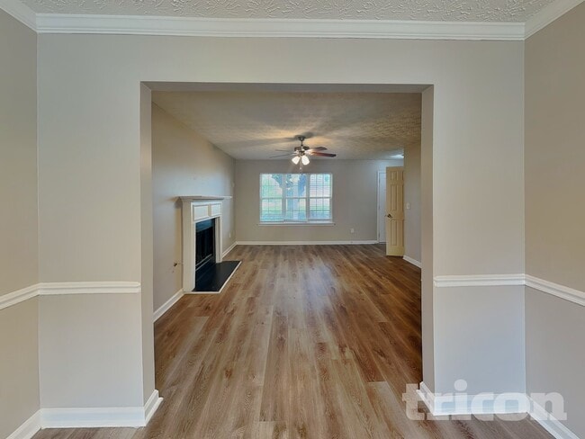 Building Photo - 5544 Frontier Ct