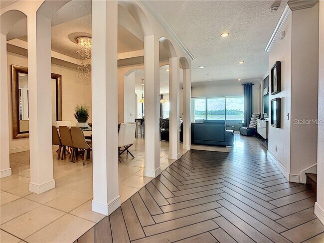Building Photo - 5358 Bowman Dr