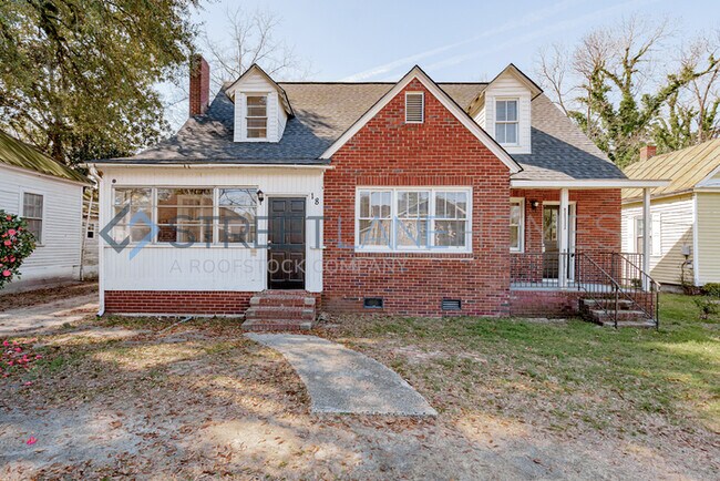 Building Photo - NOW OFFERING $250 OFF FIRST FULL MONTH IF ...