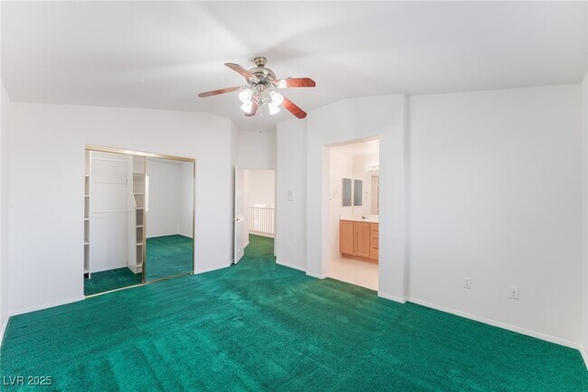 Foto del edificio - 10870 Mallorca Ave