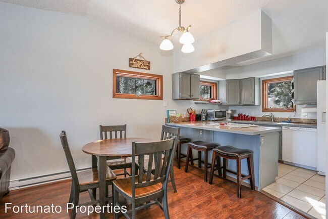 Building Photo - 2 br, 2 bath House - 10 Hideaway 140 Atlan...