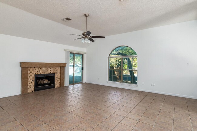 Building Photo - 11135 Quail Pass