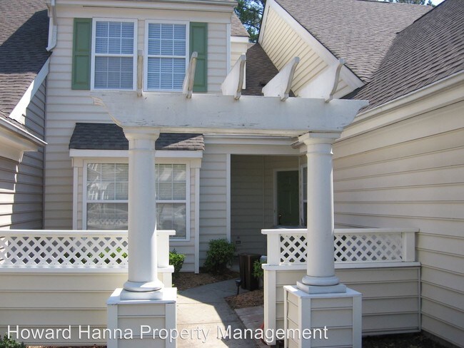 Building Photo - 3 br, 3 bath House - 204 Cove Terrace
