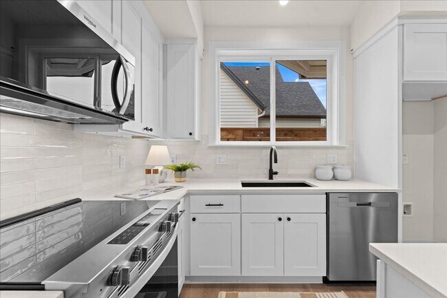 Foto del edificio - 6703 SE 69th Ave