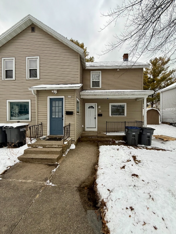 Building Photo - 406 Center Ave