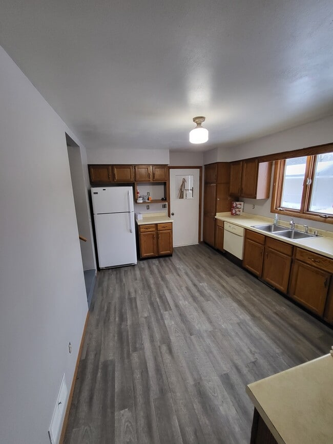 Foto del edificio - 354 Tompkins St