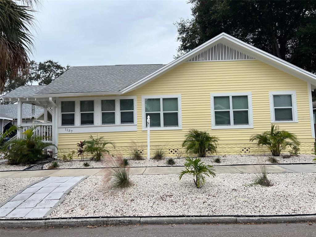 Primary Photo - 1137 Highland St S