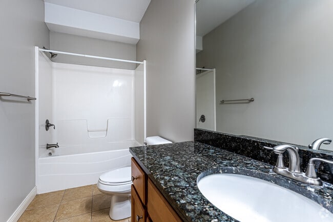 2BR, 2BA - 1063 SF - Lofts at The Manor Apartments