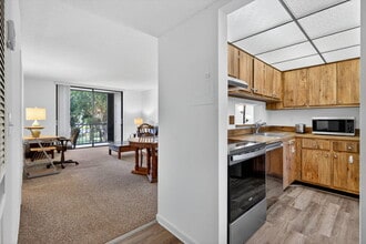 Building Photo - 5220 Las Verdes Cir