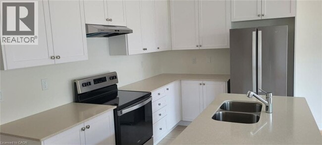 Building Photo - 57 Freedom Cres