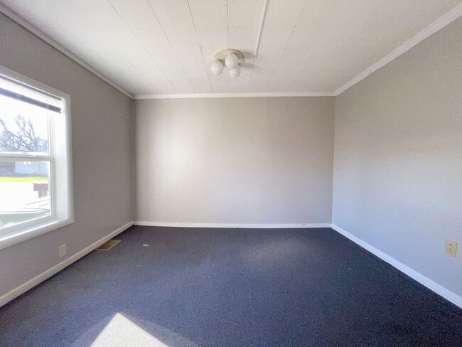 Foto del edificio - 1900 E 22nd St