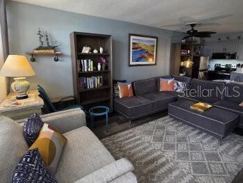 Building Photo - 4363 Tahitian Gardens Cir