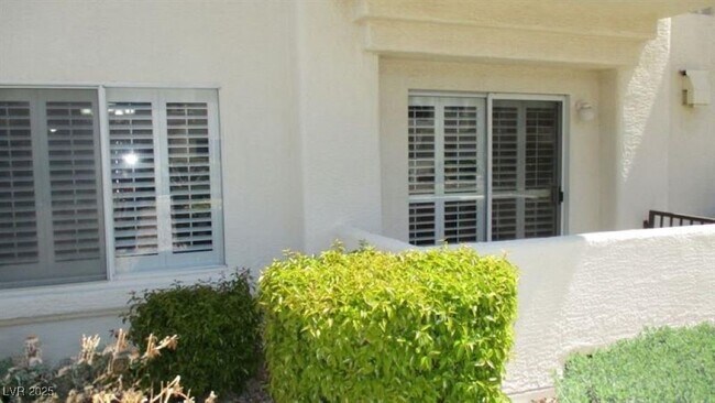 Foto del edificio - 4811 Black Bear Rd
