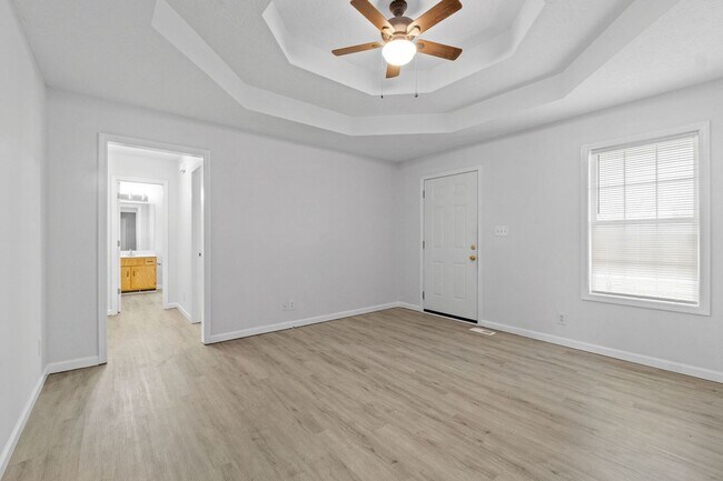 Foto del edificio - 941 Crabapple Ln