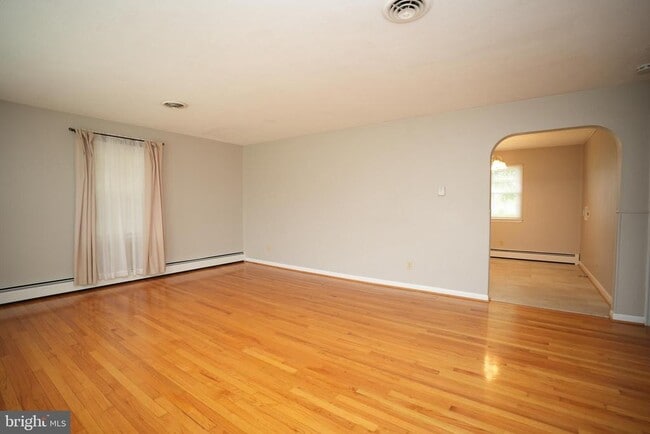 Building Photo - 20609 Point Lookout Rd