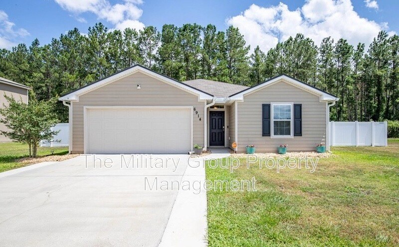Foto principal - 6914 Sandle Dr