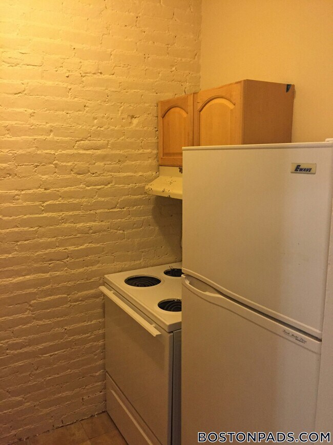 Foto del edificio - 886 Huntington Ave