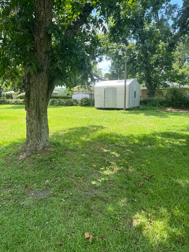 Foto principal - 105 Rabun Ave