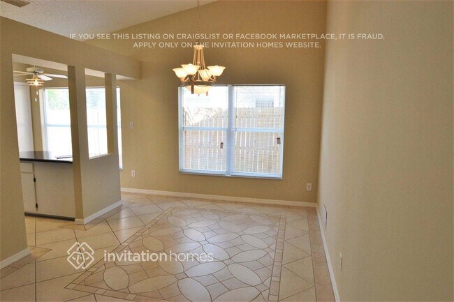 Foto del edificio - 9782 Fox Chapel Rd