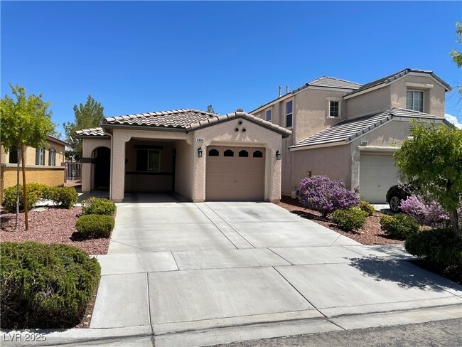 Foto del edificio - 2050 Towering Pines St