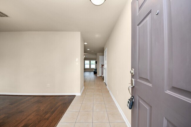 Foto del edificio - 13603 Palmer Springs Dr