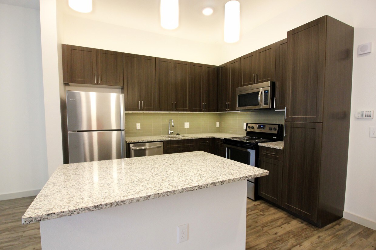 12225 Greenville Ave, Dallas, TX 75243 Apartments in Dallas, TX