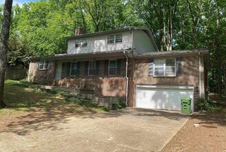 Building Photo - 8033 Navios Dr SE