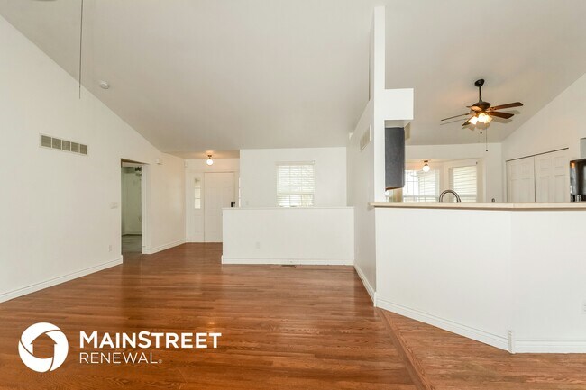 Building Photo - 9 Red Cedar Parc Ct