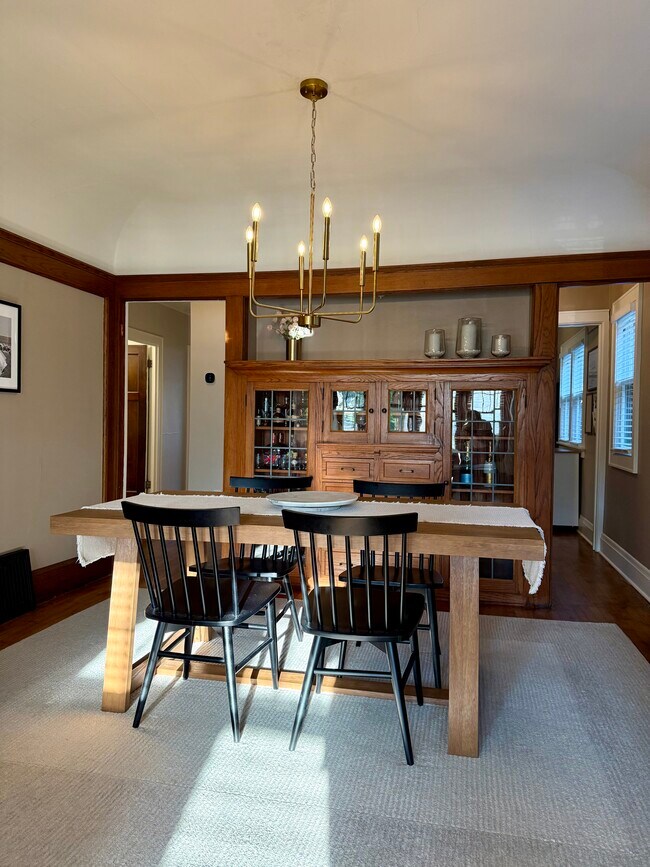 Foto del edificio - 2156 N 62nd St