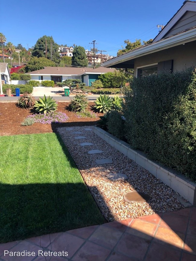 Building Photo - 4 br, 2 bath House - 324 El Monte Drive
