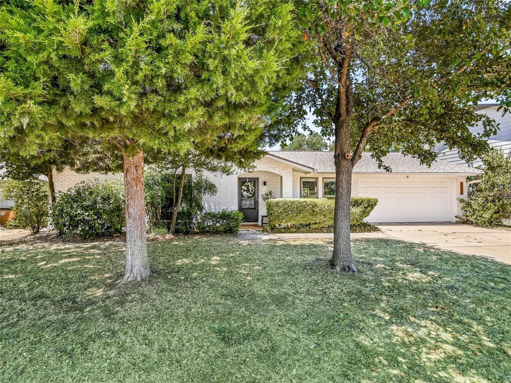 Primary Photo - 9900 Parkfield Dr