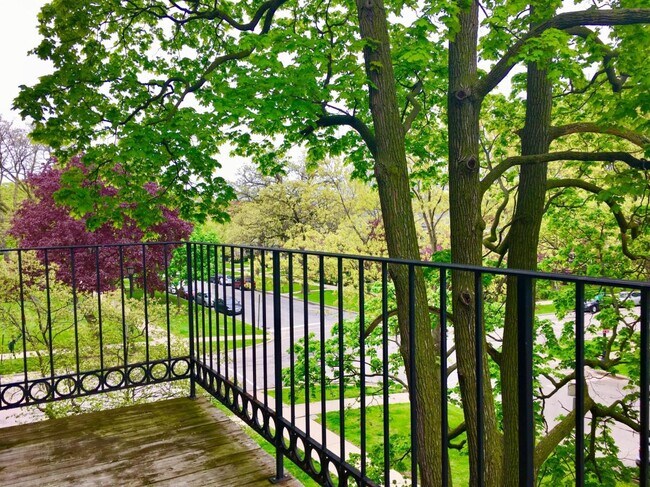Balcony View - 1700 Hinman Ave