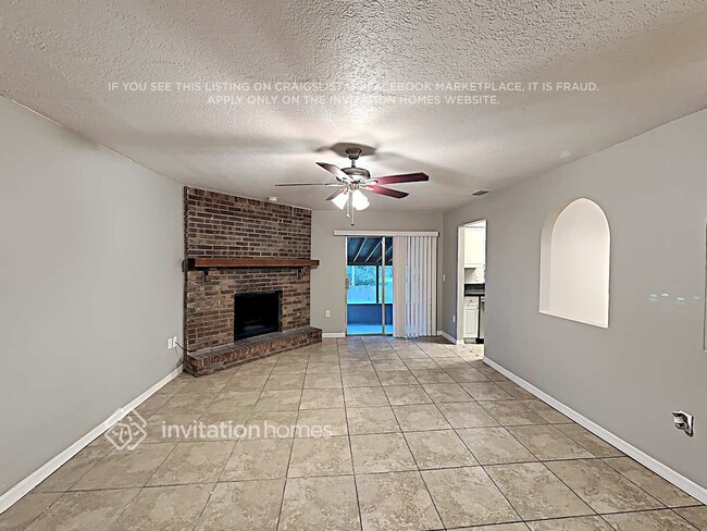 Building Photo - 3801 Dovehollow Dr