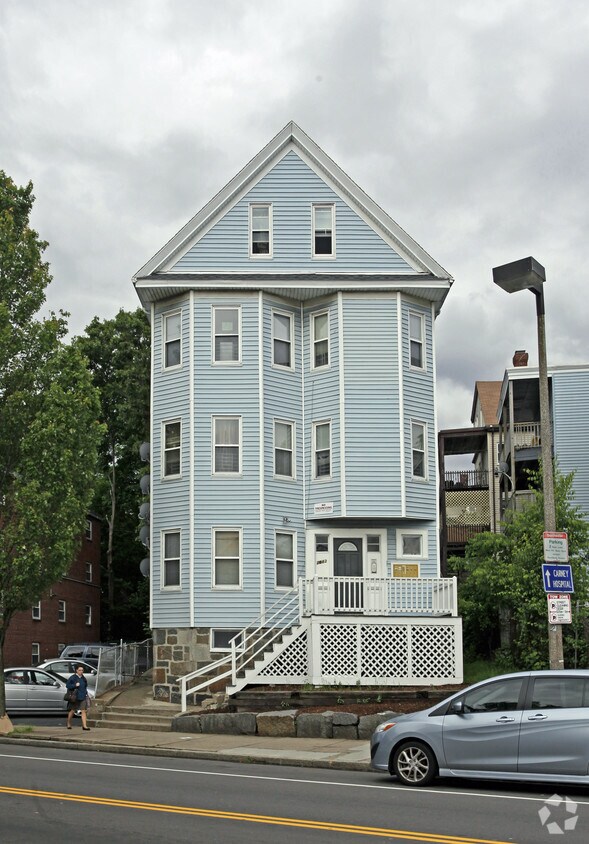 Primary Photo - 2083 Dorchester Ave